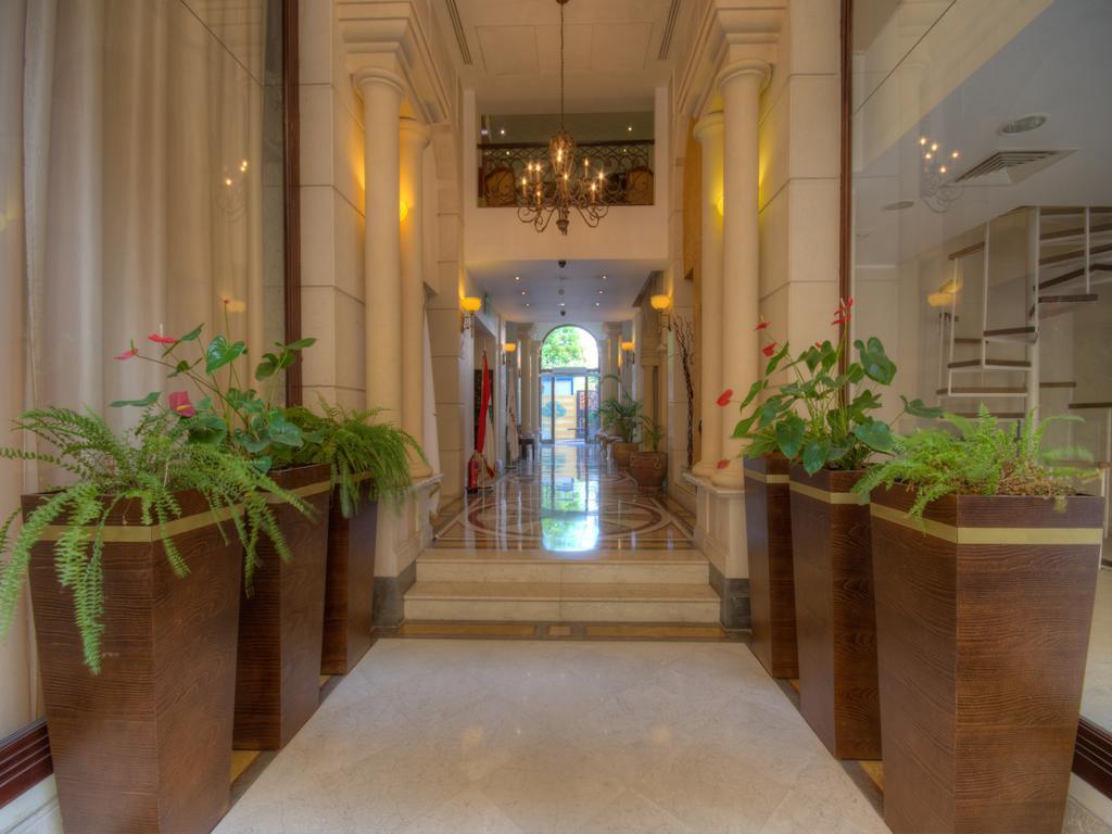 Le Patio Boutique Hotel Beirut Downtown エクステリア 写真