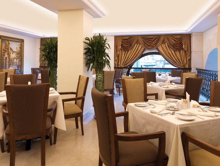 Le Patio Boutique Hotel Beirut Downtown エクステリア 写真
