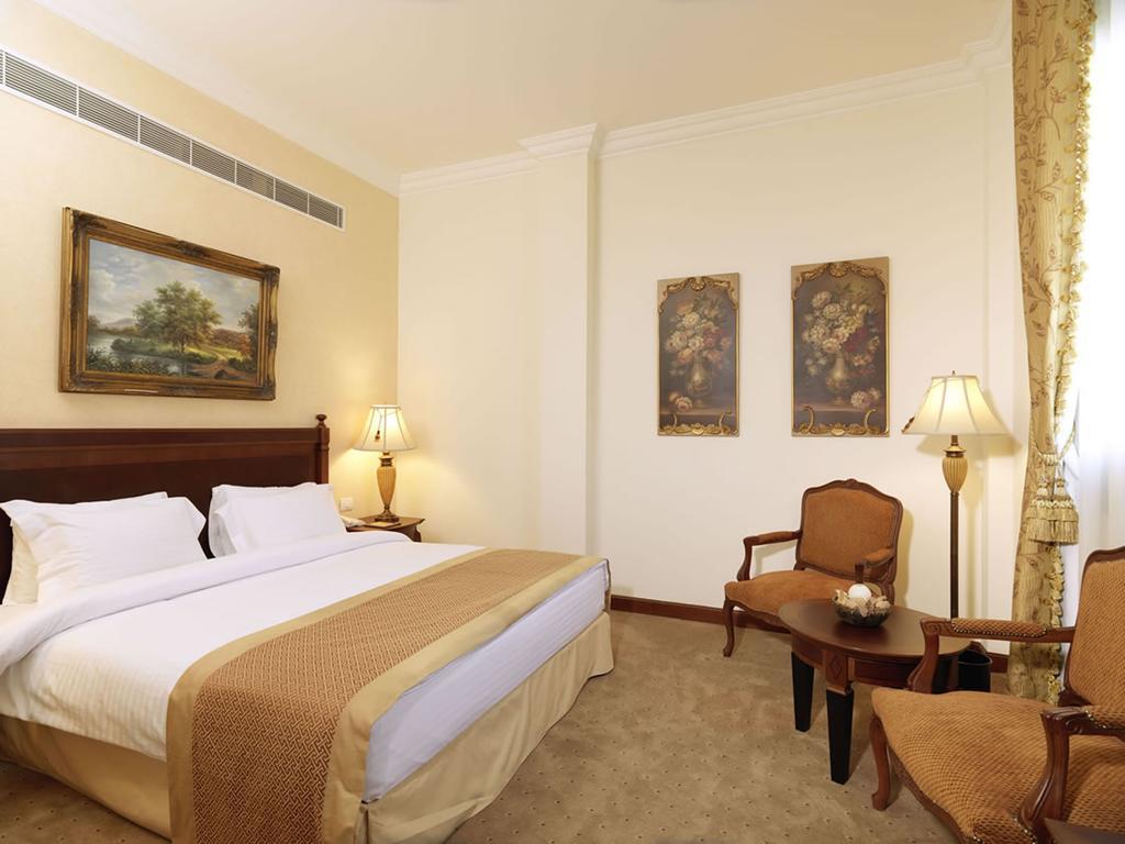 Le Patio Boutique Hotel Beirut Downtown エクステリア 写真