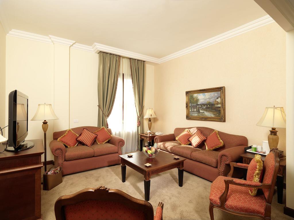 Le Patio Boutique Hotel Beirut Downtown エクステリア 写真
