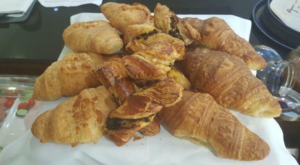 Le Patio Boutique Hotel Beirut Downtown エクステリア 写真